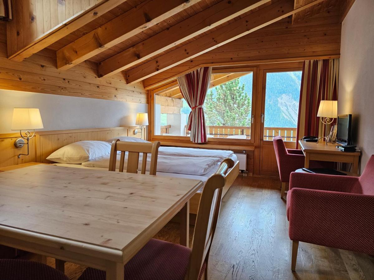 Aparthotel Muchetta Wiesen Buitenkant foto