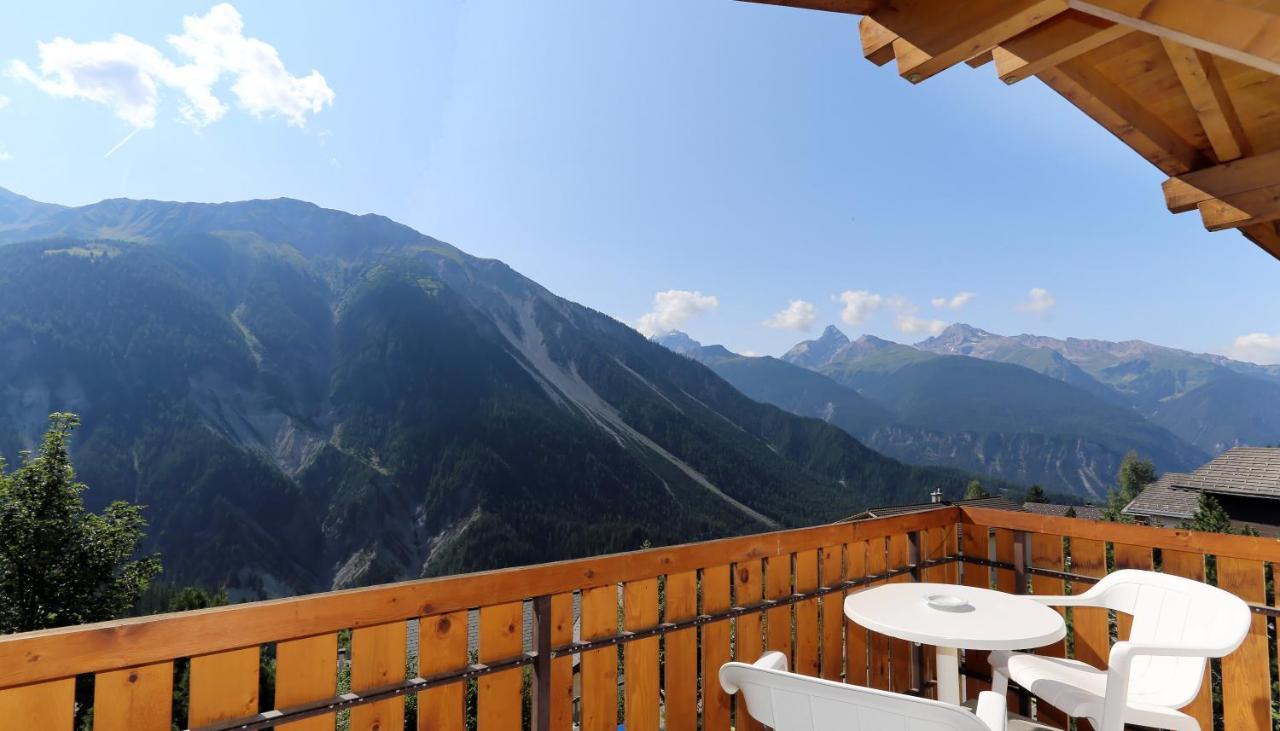 Aparthotel Muchetta Wiesen Buitenkant foto